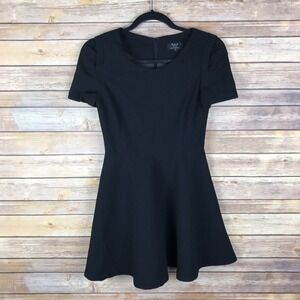 Six Crisp Days Dress Womens S Black Crepe Fit and Flare Short Sleeve Solid‎